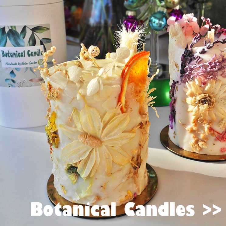  Botanical Candles Schenke Momente, die Freude bereiten, zum Lachen bringen und lange nachwirken.