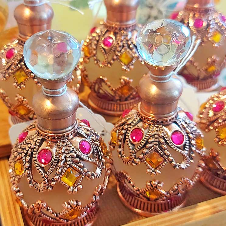 Lichtfänger mit Duftessenzen verschönern den Augenblick.