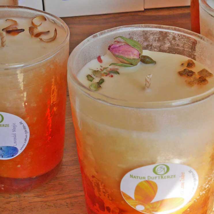 Das Präsent ist unvergesslich, nachhaltig und ökologisch - Natur Duftkerzen ohne Chemikalien